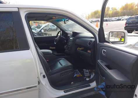 2013 Honda Pilot Touring из США, поврежденный, VIN 5FNYF4H97DB056925